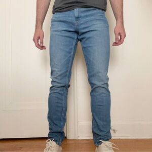 Everlane Uniform Men’s The Slim Stretch Jean 31x32 Light Wash